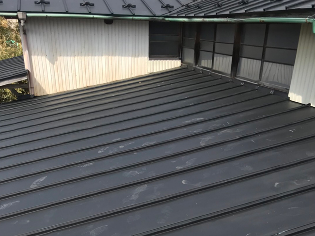 屋根部塗装工事