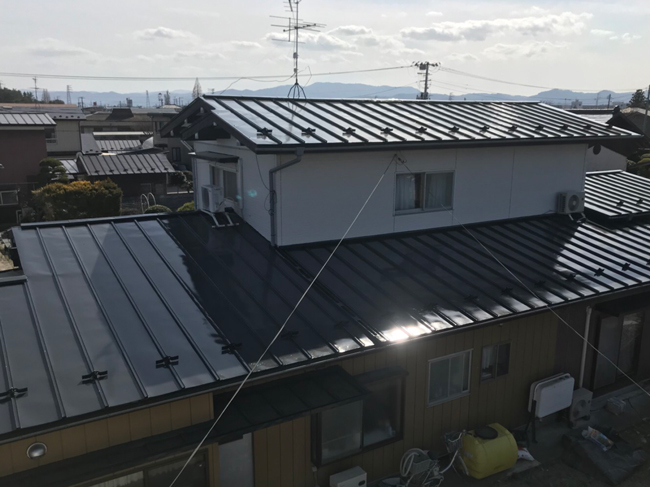 屋根部塗装工事