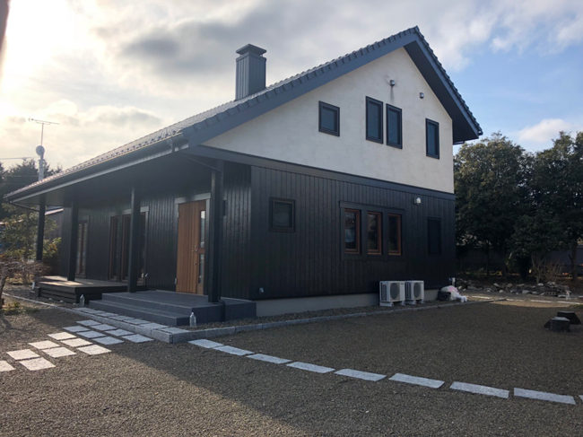 外壁帯下塗装工事