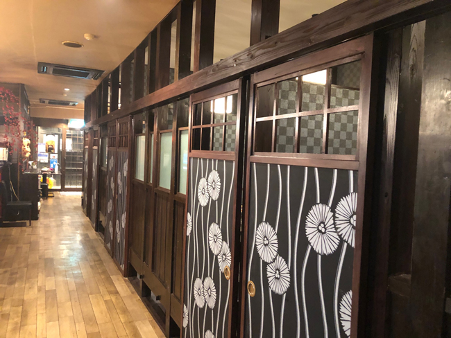 店内木部塗装工事