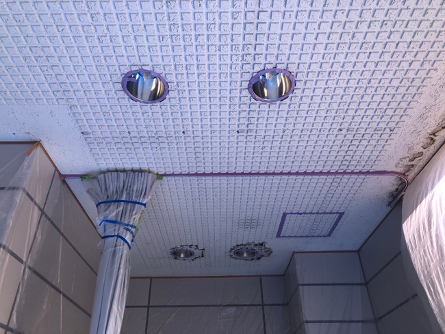 エントランス天井塗装工事