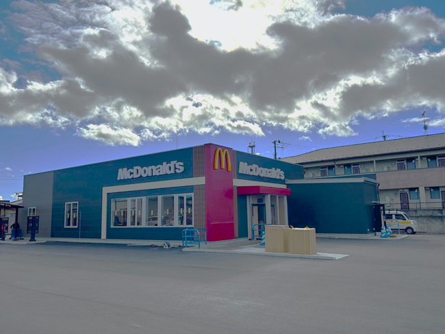 角田市マクドナルド店舗新築外装塗装工事