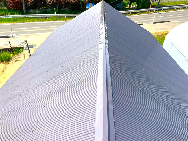 農業用倉庫屋根塗装工事
